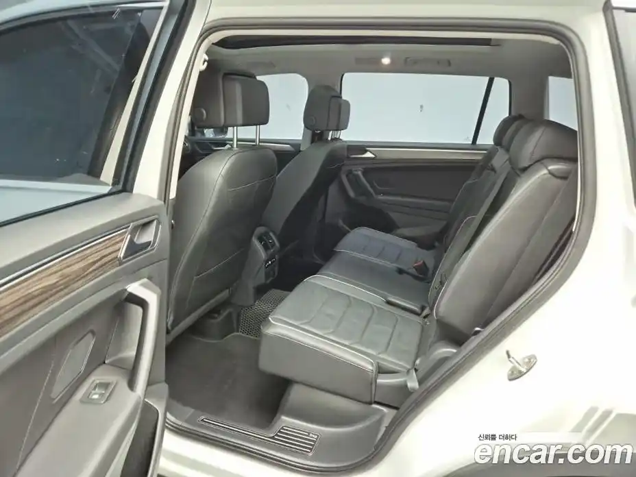 Volkswagen Tiguan 2024 2.0 гидро в Москве № 169156, фото 12