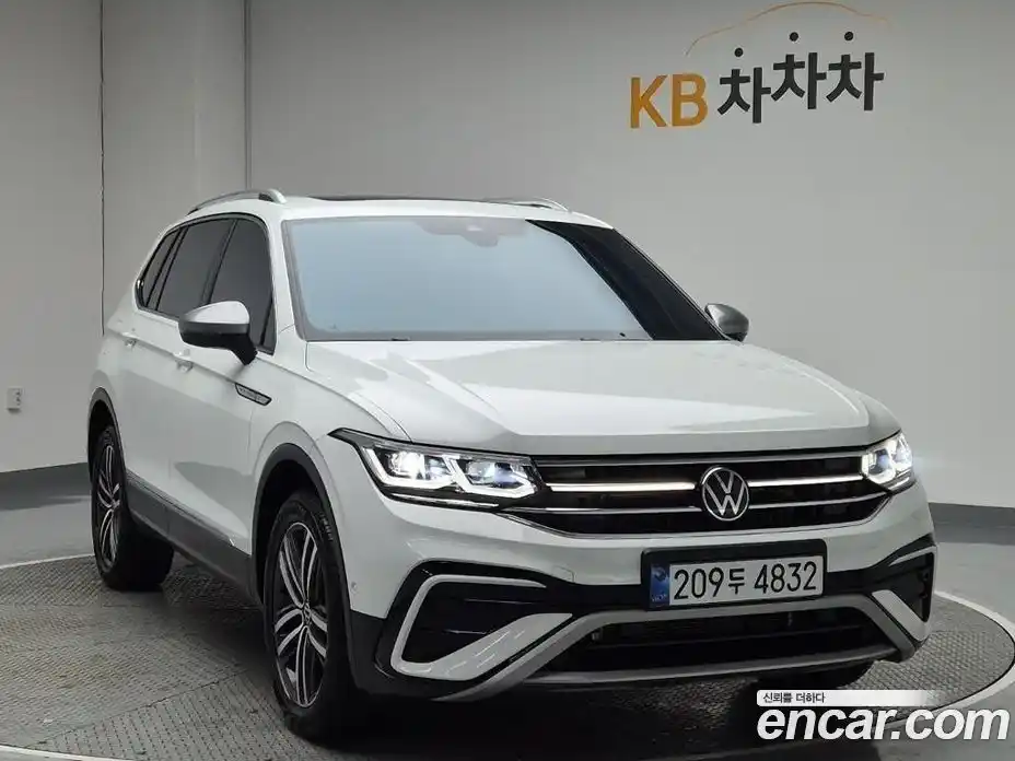Volkswagen Tiguan 2024 2.0 гидро в Москве № 169156, фото 4