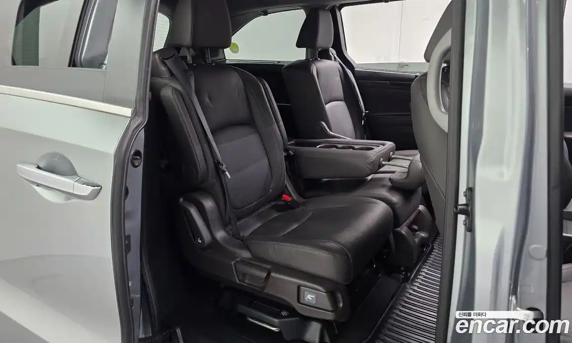 Honda Odyssey 2017 3.5 гидро в Москве № 170594, фото 12