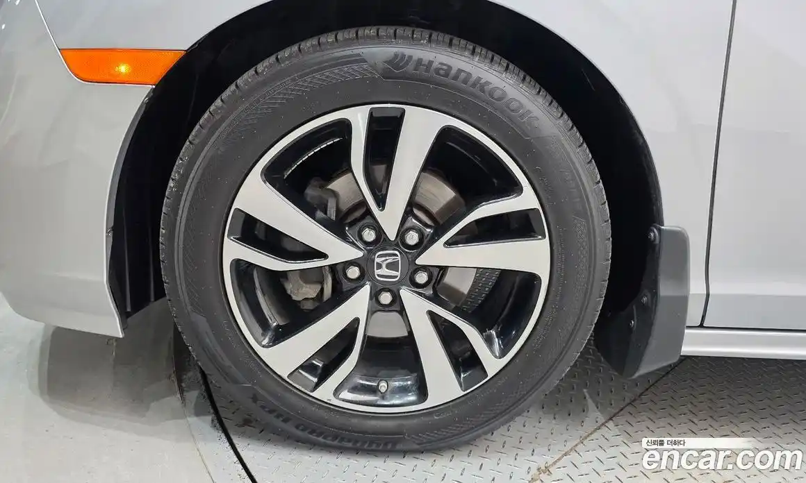 Honda Odyssey 2017 3.5 гидро в Москве № 170594, фото 5