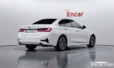BMW 3-Series 2022 2.0 гидро в Москве № 189330, миниатюра 2