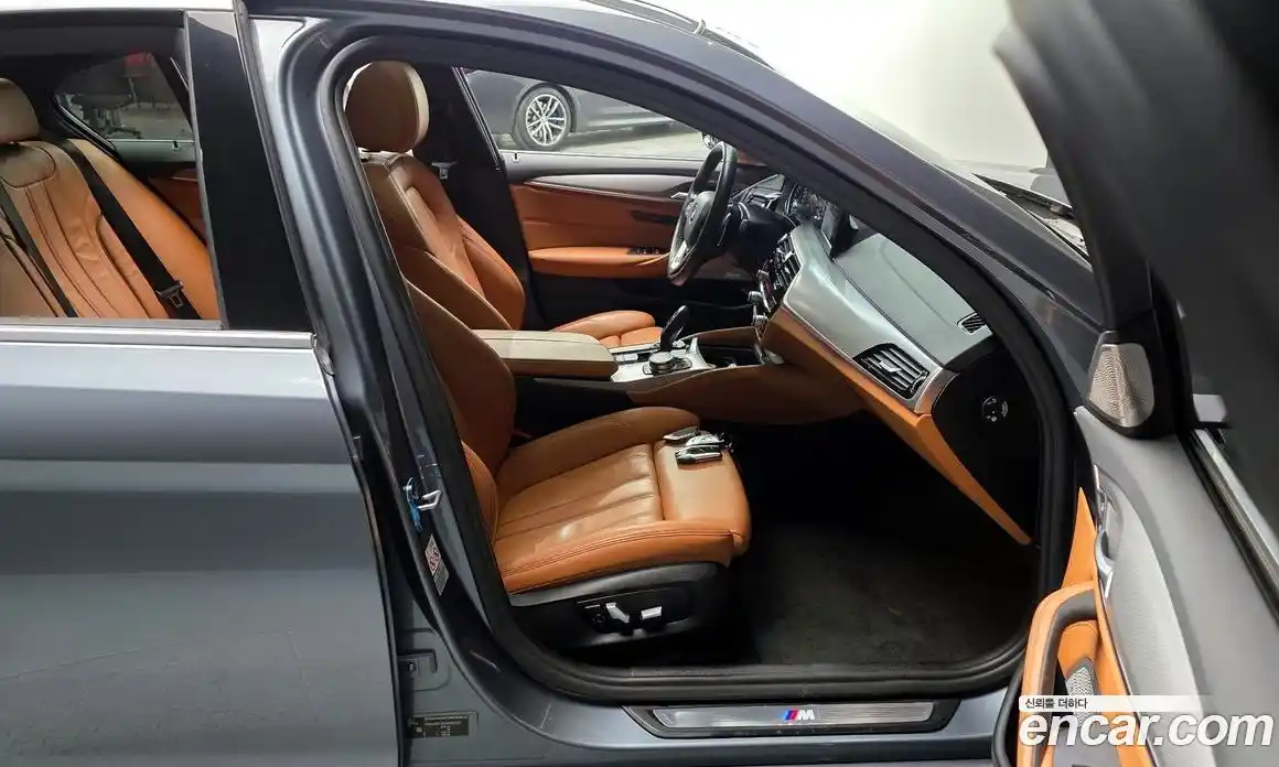 BMW 5-Series 2018 2.0 гидро в Москве, фото 11
