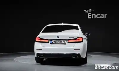 BMW 5-Series 2022 2.0 гидро в Москве № 192332, миниатюра 4