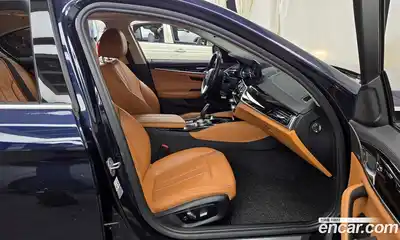 BMW 5-Series 2018 2.0 гидро в Москве № 193075, миниатюра 11