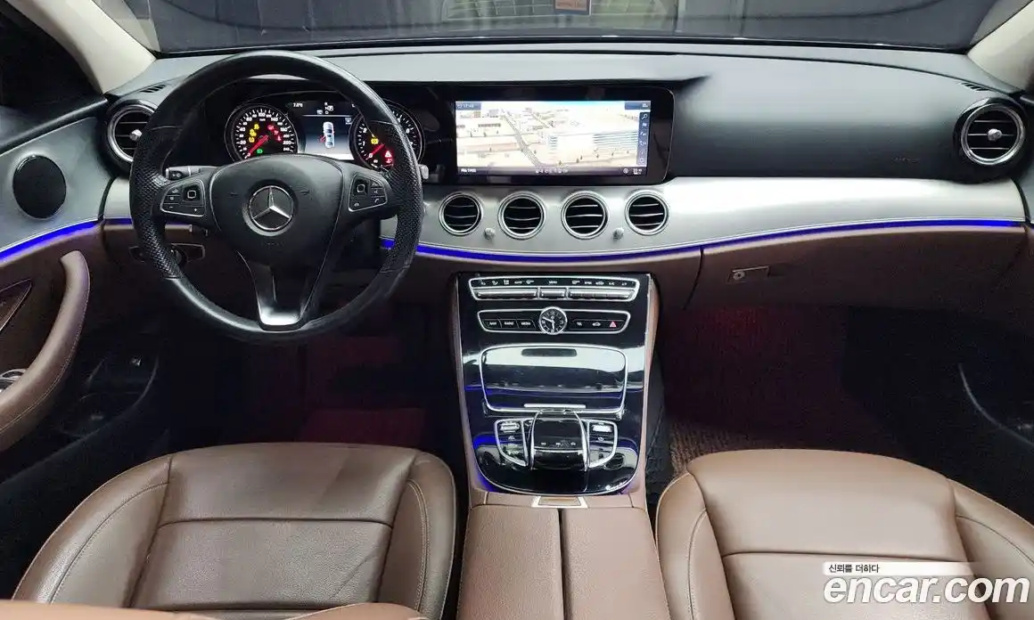 Mercedes-Benz E-Class 2018 2.0 гидро в Москве № 195570, фото 7