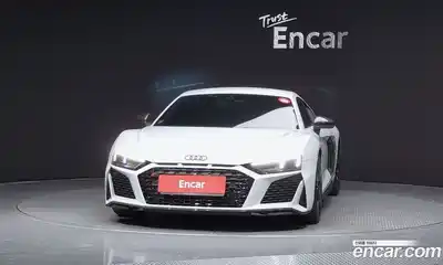 Audi R8 2021 5.2 гидро в Москве № 196111, миниатюра 3