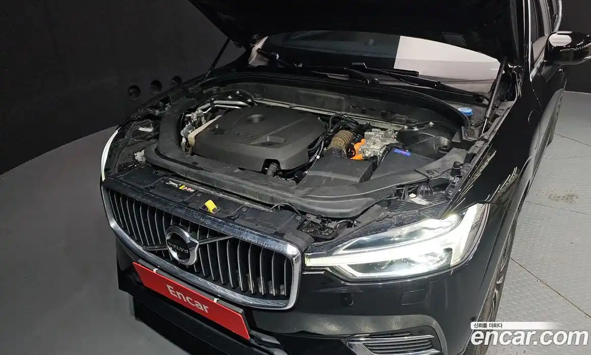 Volvo XC60 2019 2.0 гидро в Москве № 197087, фото 6