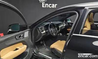 Volvo XC60 2019 2.0 гидро в Москве № 197087, миниатюра 10