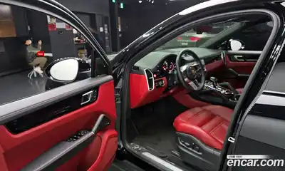 Porsche Cayenne 2022 3.0 гидро в Москве № 197133, миниатюра 10