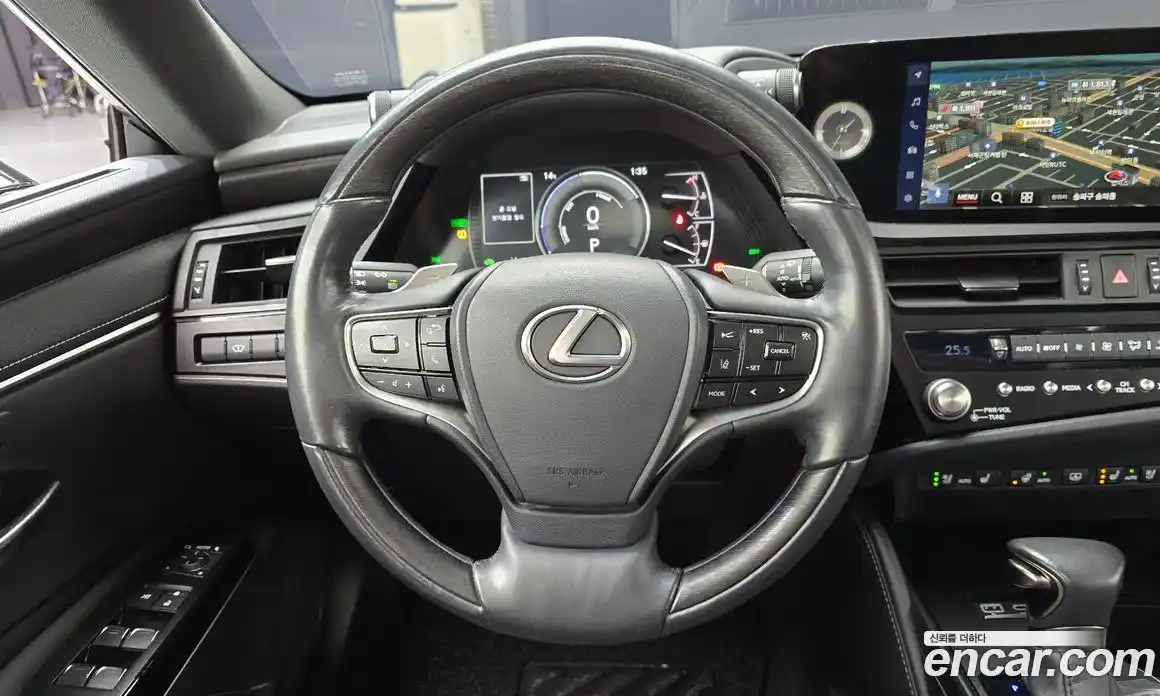 Lexus ES 2023 2.5 гидро в Москве № 198777, фото 13