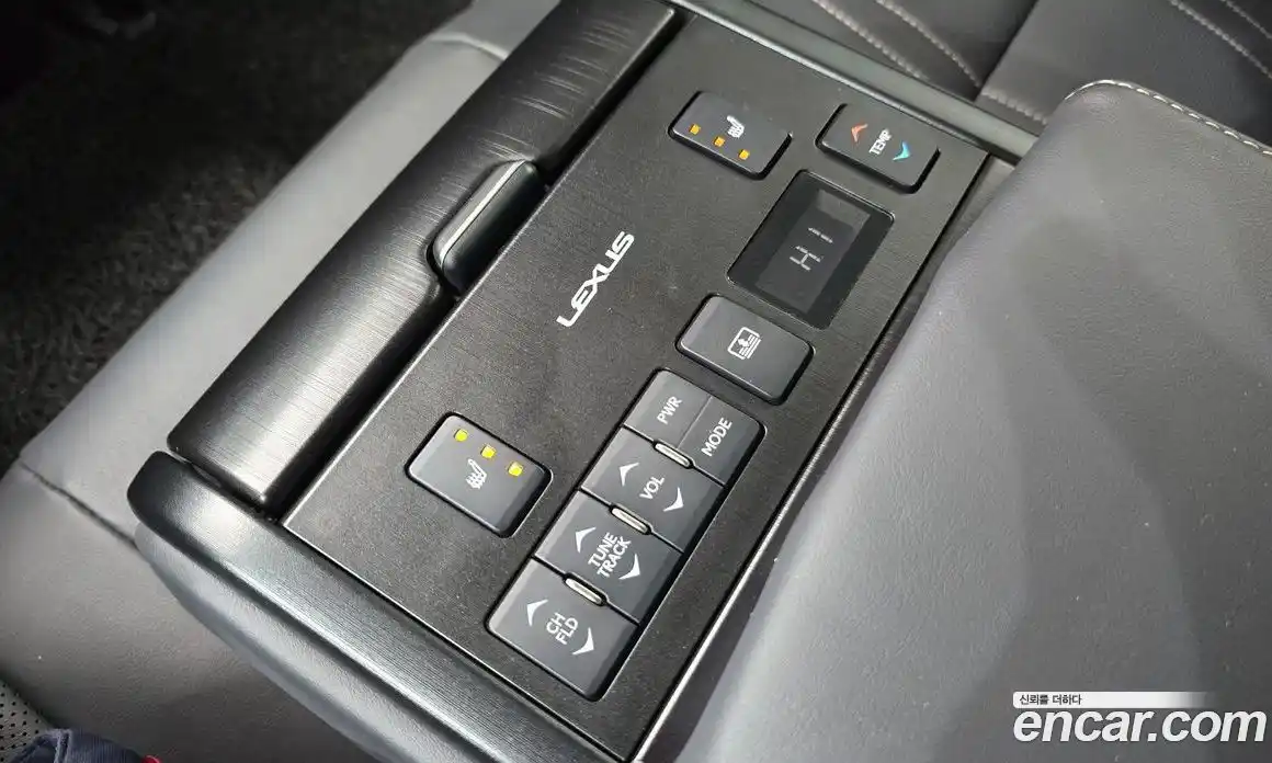 Lexus ES 2023 2.5 гидро в Москве № 198777, фото 17