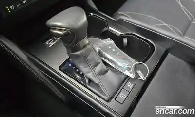 Lexus ES 2023 2.5 гидро в Москве № 198777, миниатюра 9