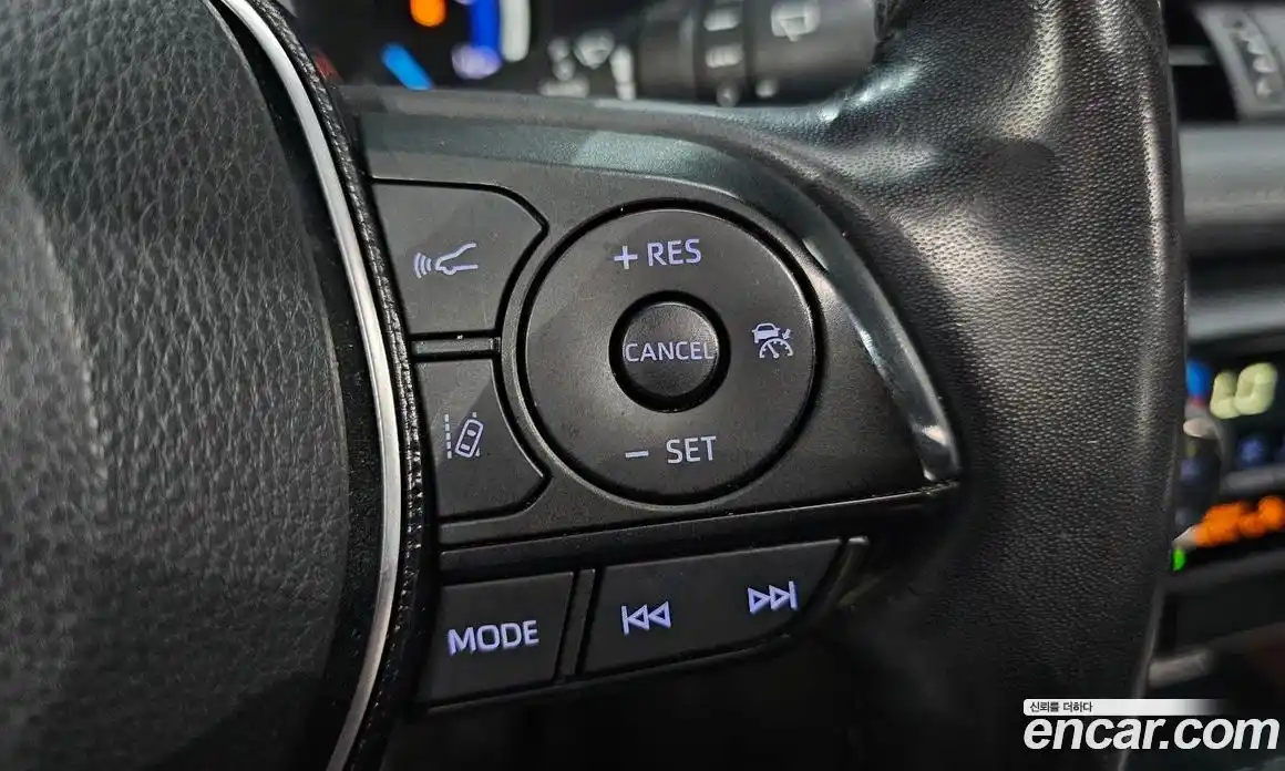 Toyota RAV4 2020 2.5 гидро в Москве № 199653, фото 17