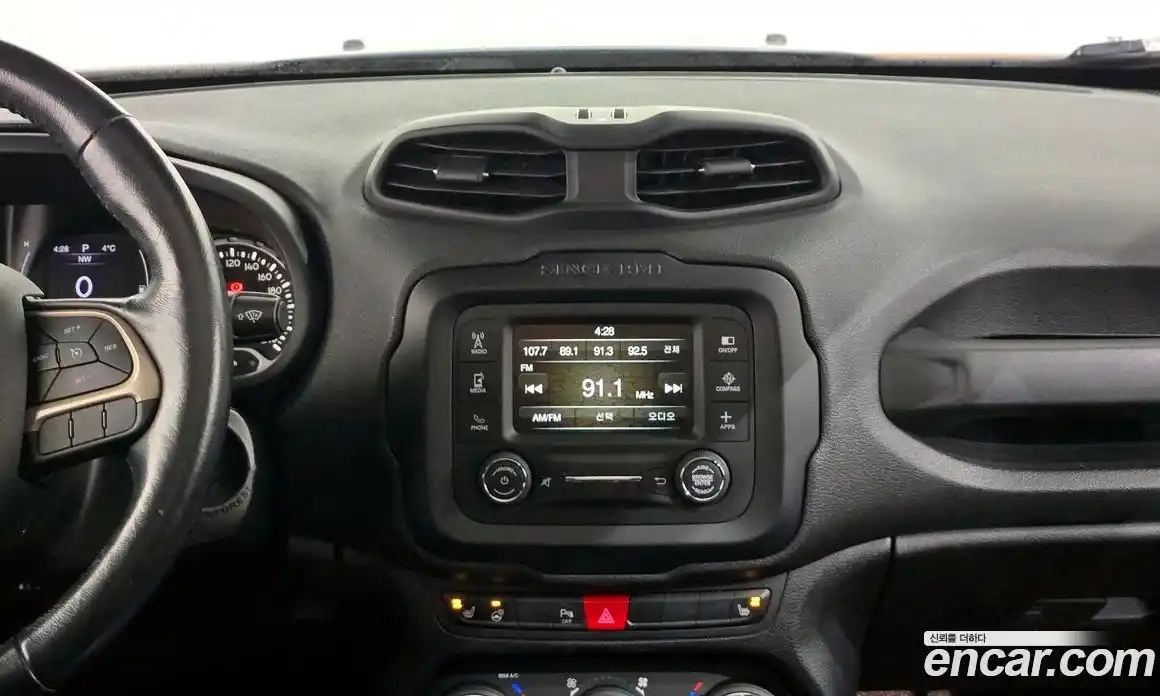 Jeep Renegade 2017 2.4 гидро в Москве № 208963, фото 14