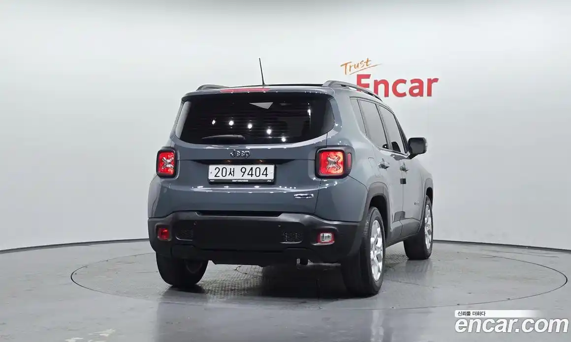 Jeep Renegade 2017 2.4 гидро в Москве № 208963, фото 4