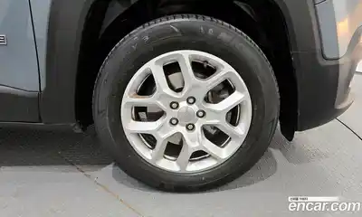 Jeep Renegade 2017 2.4 гидро в Москве № 208963, миниатюра 5