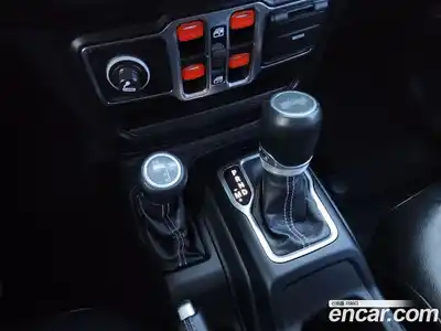 Jeep Wrangler 2021 2.0 гидро в Москве № 210708, миниатюра 12