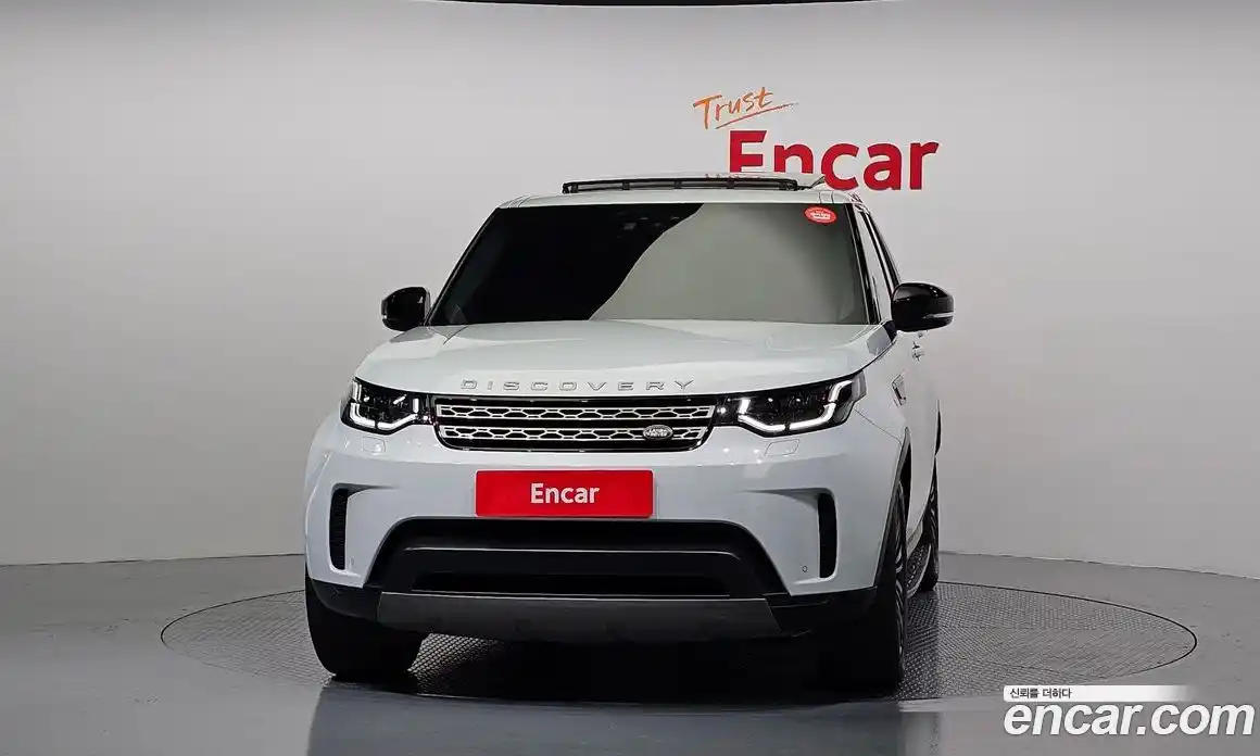 Land Rover Discovery 2018 2.0 гидро в Москве № 213483, фото 4
