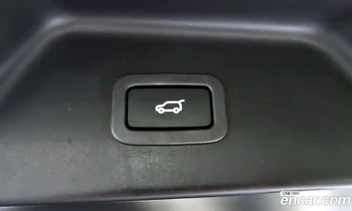 Land Rover Range-Rover 2016 4.4 гидро в Москве № 213709, фото 20
