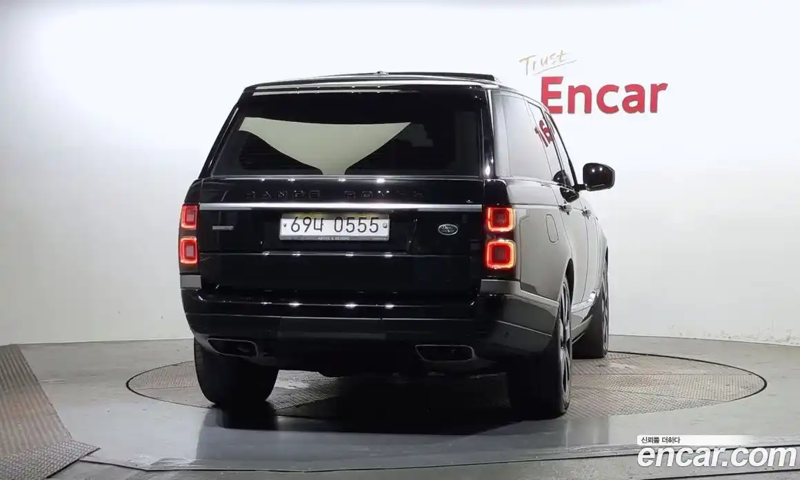 Land Rover Range-Rover 2016 4.4 гидро в Москве № 213709, фото 4