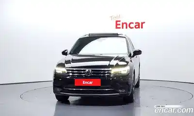 Volkswagen Tiguan 2019 2.0 гидро в Москве № 215291, миниатюра 3