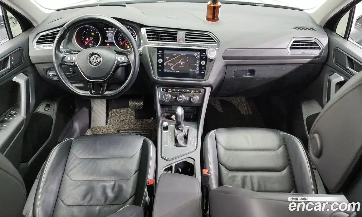 Volkswagen Tiguan 2019 2.0 гидро в Москве № 215291, фото 7