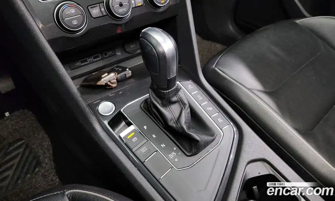 Volkswagen Tiguan 2019 2.0 гидро в Москве № 215291, фото 9