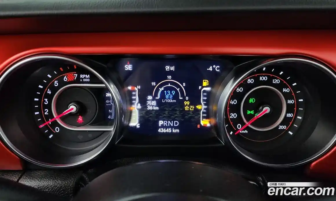 Jeep Wrangler 2022 2.0 гидро в Москве № 215505, фото 8