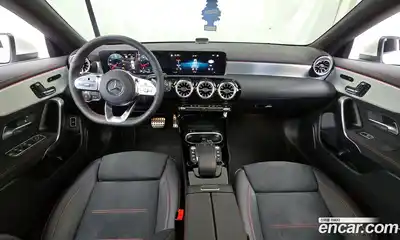Mercedes-Benz CLA-Class 2022 2.0 гидро в Москве № 216663, миниатюра 7