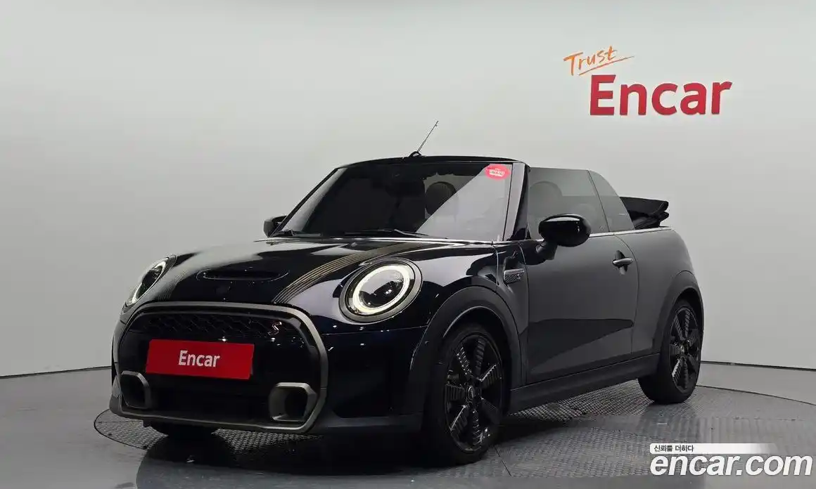 Mini Cooper Convertible 2024 2.0 гидро в Москве № 220405, фото 20