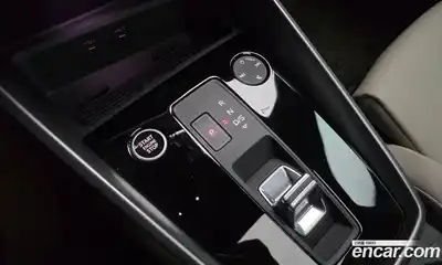 Audi A3 2023 2.0 гидро в Москве № 222996, миниатюра 9