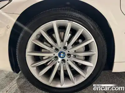 BMW 5-Series 2023 2.0 гидро в Москве № 228942, миниатюра 5
