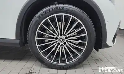 Mercedes-Benz GLC-Class 2025 2.0 гидро в Москве № 229370, миниатюра 5