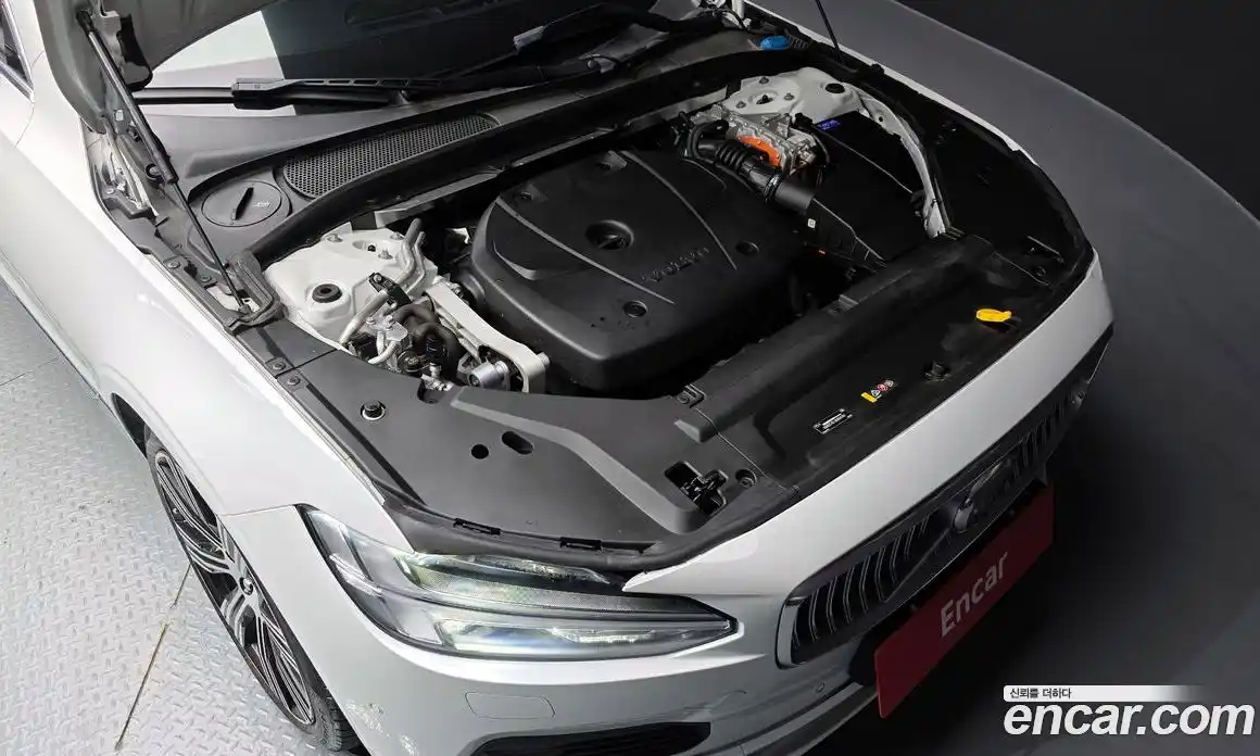 Volvo S90 2021 2.0 гидро в Москве № 230625, фото 6