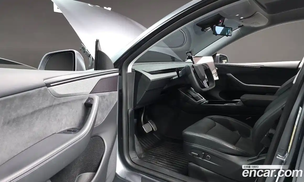 Tesla Model Y 2025 0.2 гидро в Москве № 231625, фото 11