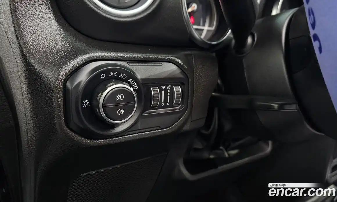 Jeep Wrangler 2023 2.0 гидро в Москве № 232401, фото 14