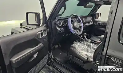 Jeep Wrangler 2023 2.0 гидро в Москве № 232401, миниатюра 10