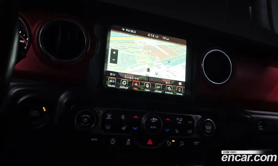 Jeep Wrangler 2018 2.0 гидро в Москве № 232738, фото 15