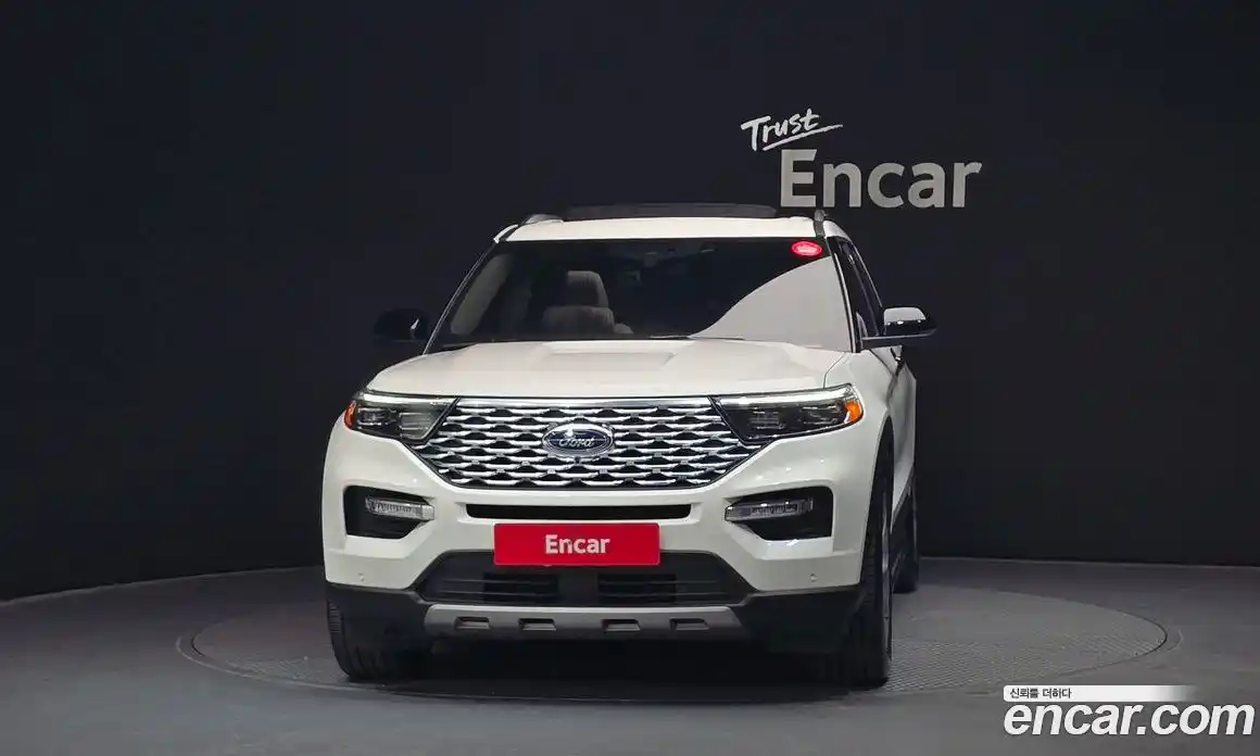 Ford Explorer 2021 3.0 гидро в Москве № 233207, фото 3