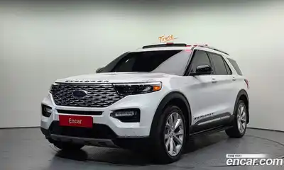 Ford Explorer, 2022