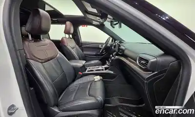 Ford Explorer 2022 3.0 гидро в Москве № 233281, миниатюра 10
