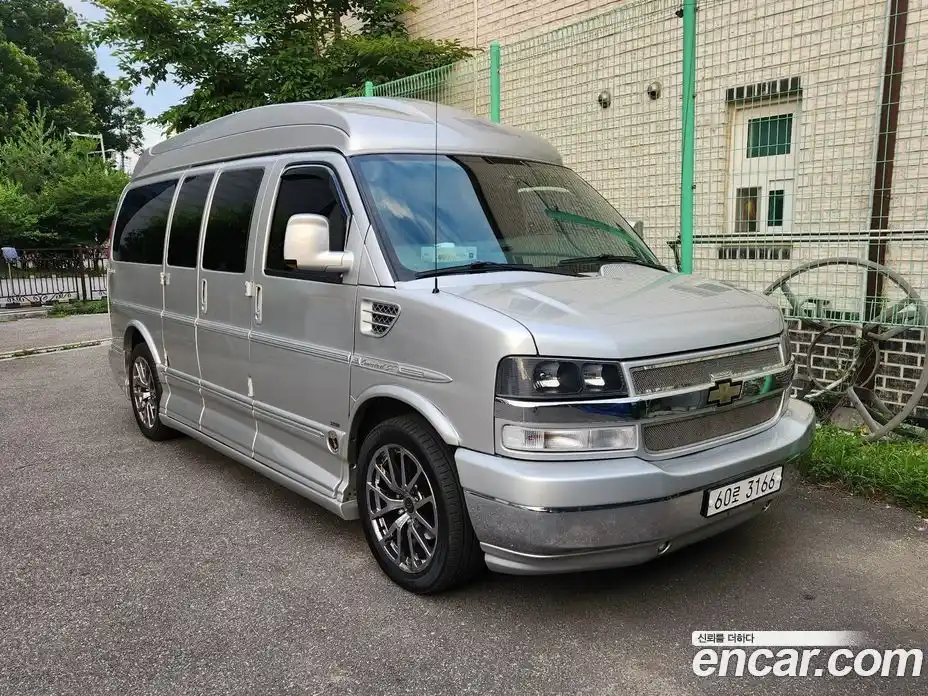 Chevrolet Express Van 2011 5.3 гидро в Москве № 235648, фото 7
