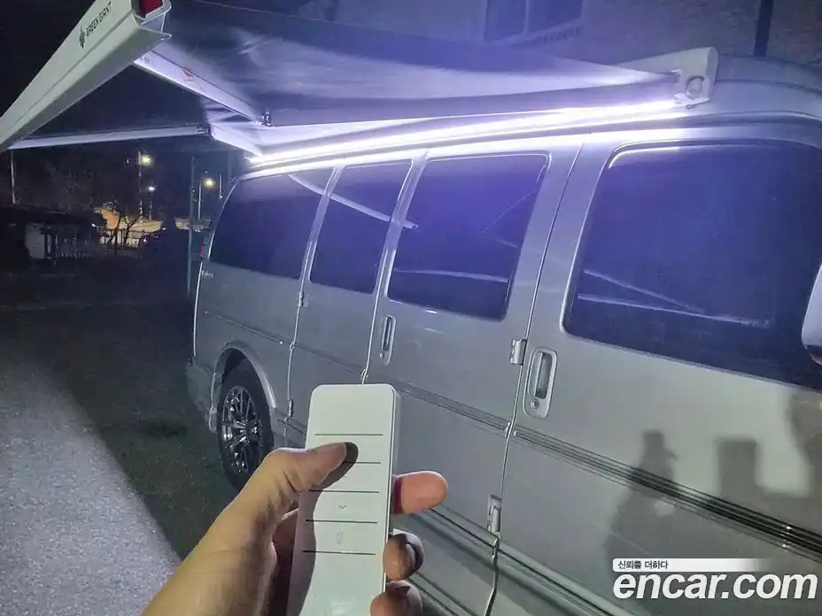 Chevrolet Express Van 2011 5.3 гидро в Москве № 235648, фото 10