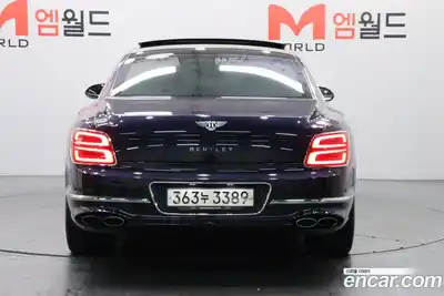 Bentley Flying Spur 2022 4.0 гидро в Москве № 256641, миниатюра 5