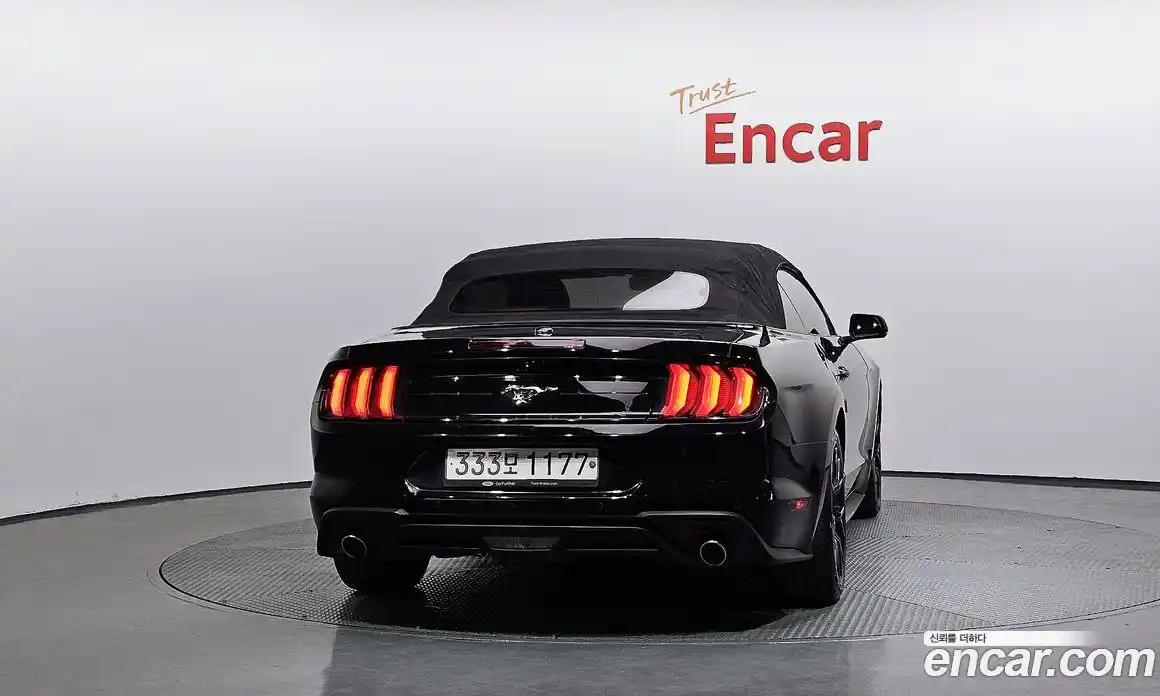 Ford Mustang 2019 2.3 гидро в Москве № 257231, фото 4