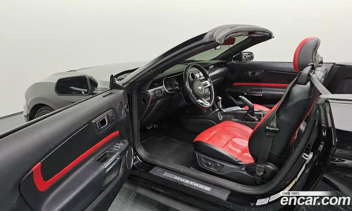 Ford Mustang 2019 2.3 гидро в Москве № 257231, фото 10