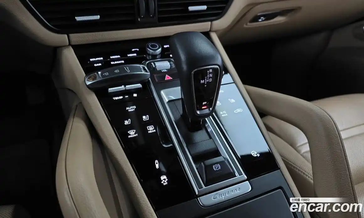Porsche Cayenne 2021 3.0 гидро в Москве № 270588, фото 9