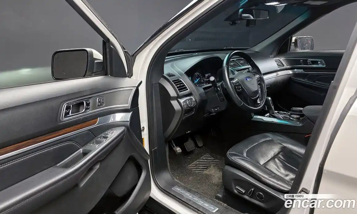 Ford Explorer 2016 2.3 гидро в Москве № 281513, фото 11