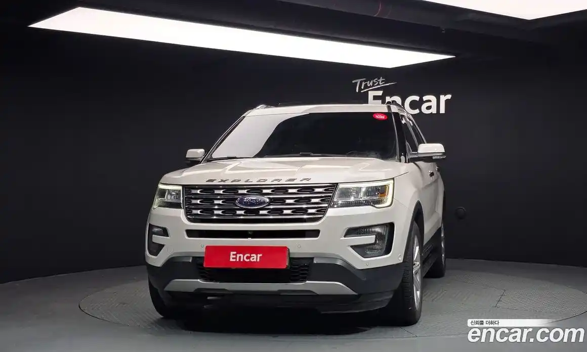Ford Explorer 2016 2.3 гидро в Москве № 281513, фото 3