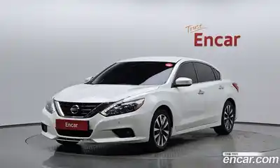 Nissan Altima, 2017